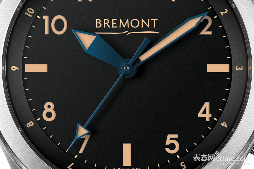 Bremont-U2-T-watch-Timeless-5.jpg