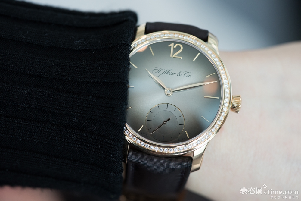 亨利慕时2015Baselworld新品：女装镶钻小三针腕表