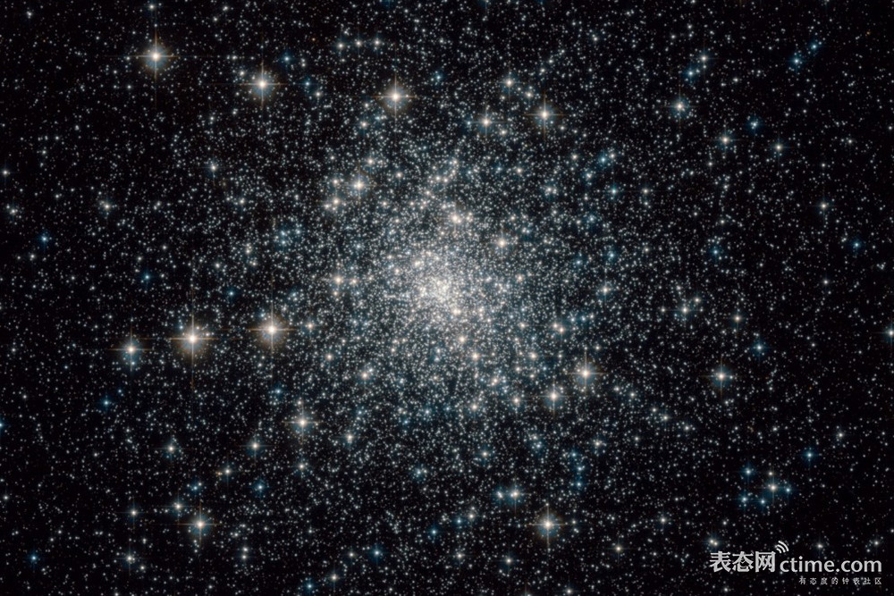 Messier-30-NGC-7099-991x1024.jpg