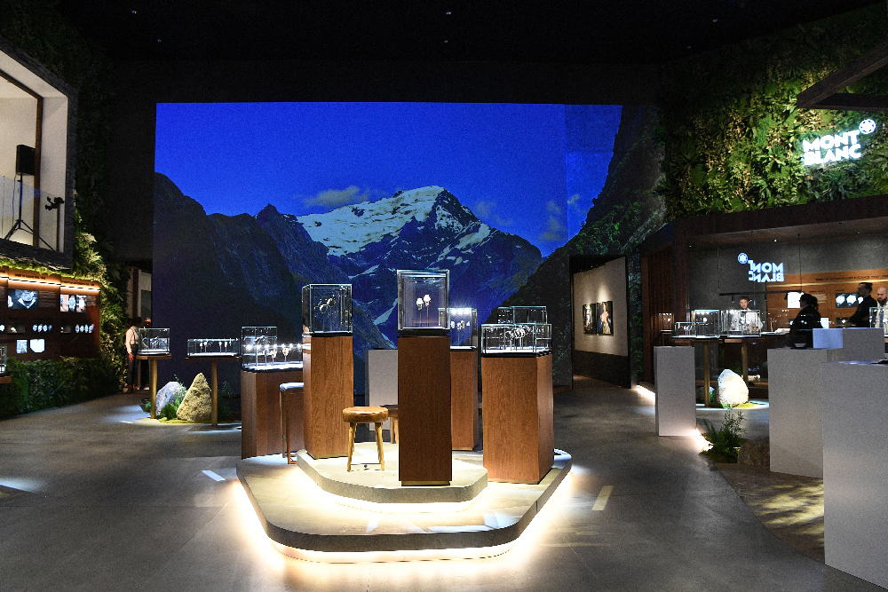 SIHH2019万宝龙展厅3.jpg