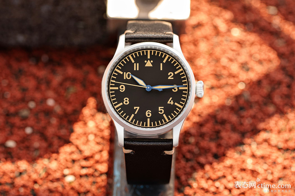 stowa-flieger-olymp-silver-front.jpg