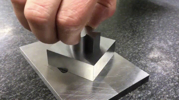 1779439773916054997.gif IMG_0864.gif