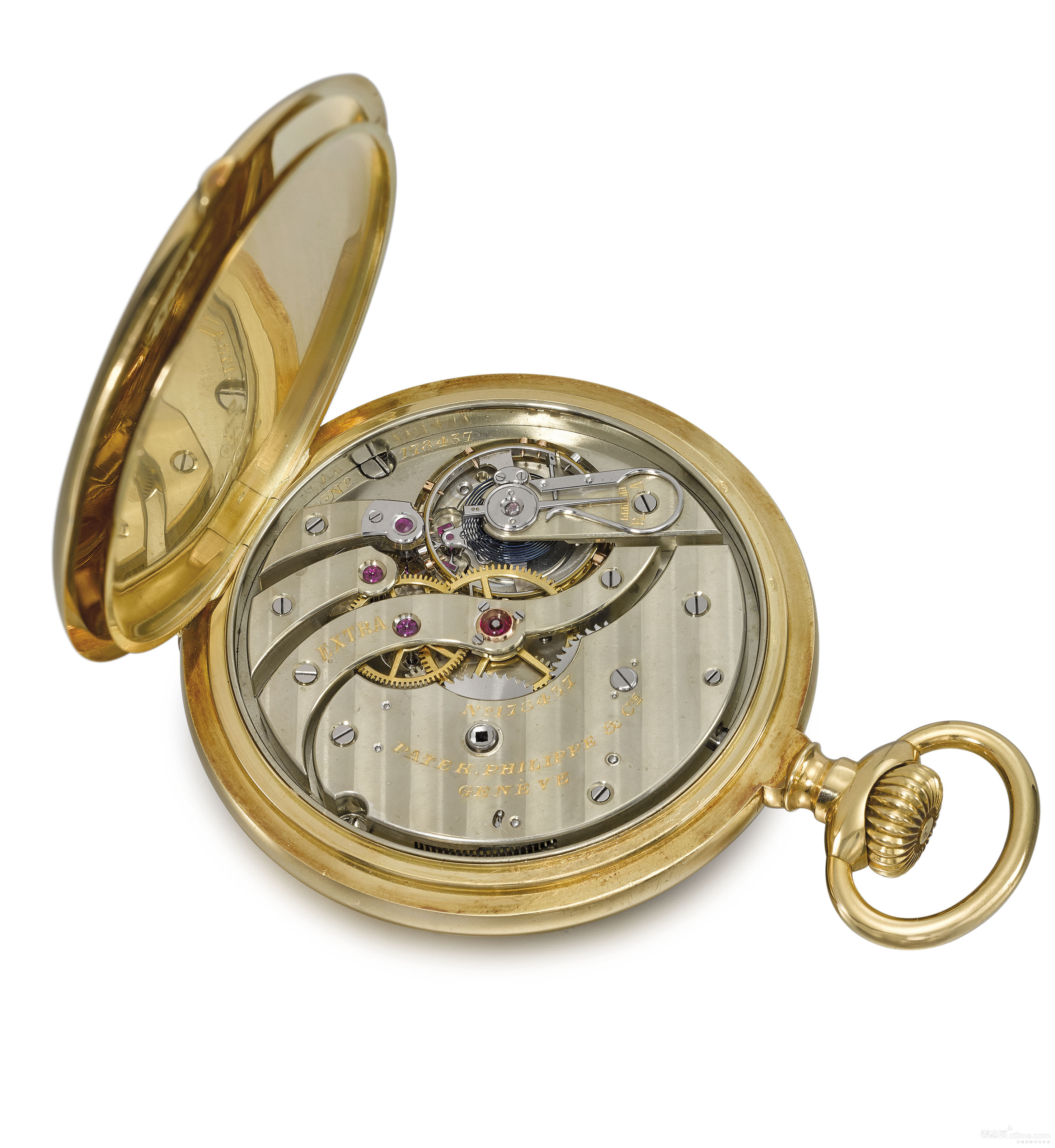 2019_GNV_17290_0245_002(patek_philippe_an_extremely_fine_very_rare_and_large_18k_gold_observat).jpg