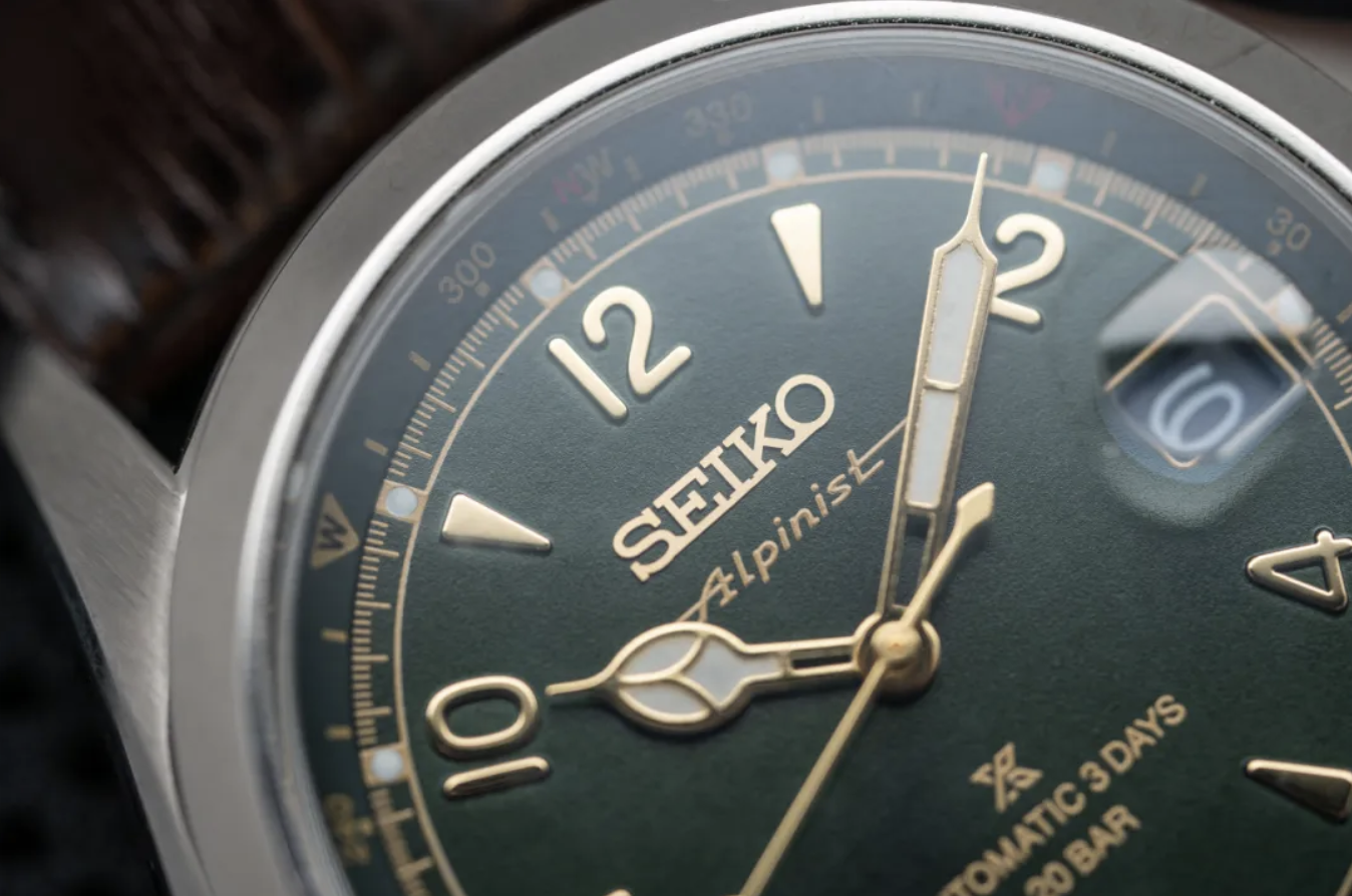 1760518013032098186.png 截屏2025-10-15 16.46.42.png