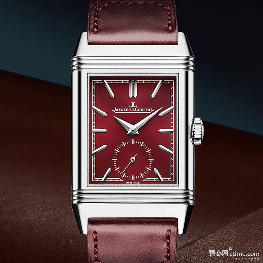 Jaeger-LeCoultre-Reverso-Tribute-Small-Seconds-Wine-Red-Dial-004.jpg