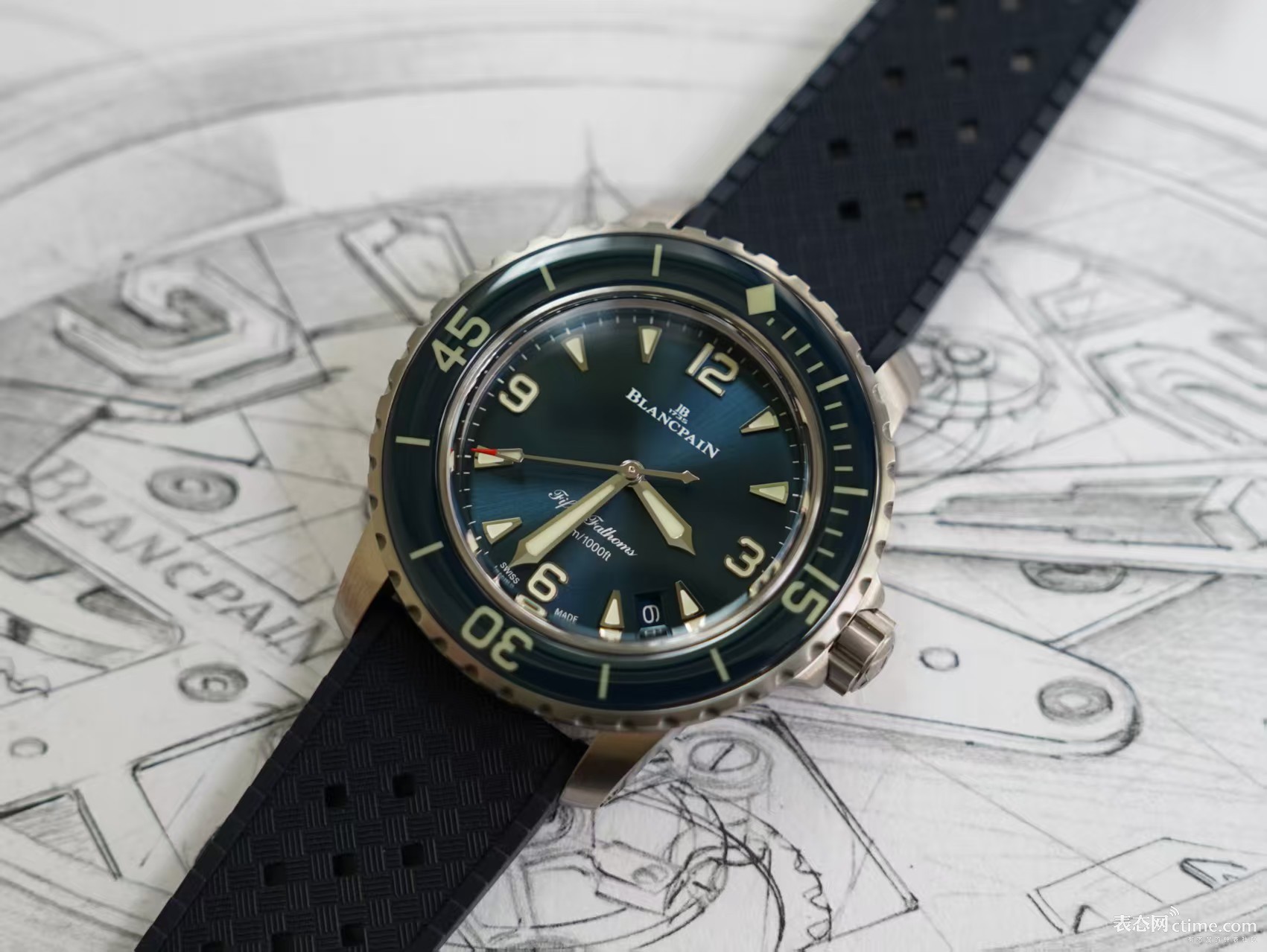 1765344275042003141.jpg 6deb3ead36f1668e63d45e711829be6d.jpg