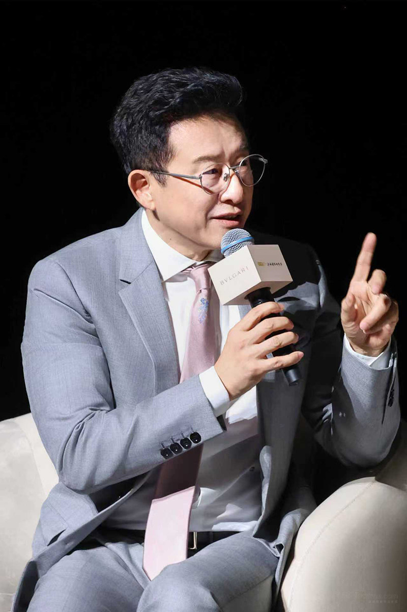 1781579290447046243.jpg 6_LVMH集团大中华总裁吴越.jpg