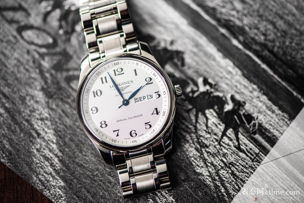 1537509250636006940.jpg JIN_0584.jpg