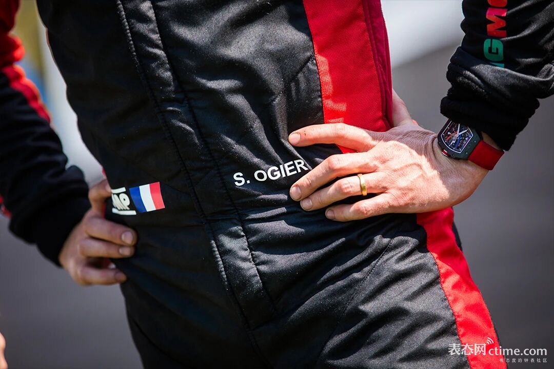 1761714897843018856.jpg IMG_4501.jpg