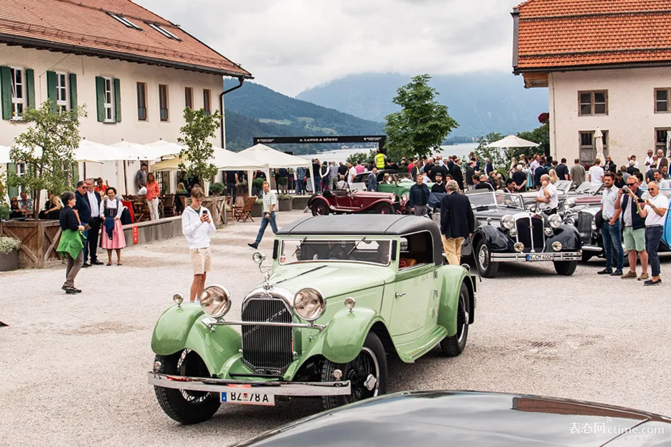 截屏2025-11-25 下午1.45.30.png