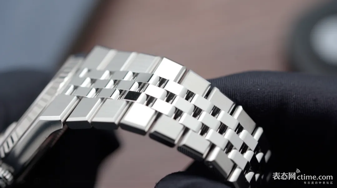 1765851968202091228.png image.png