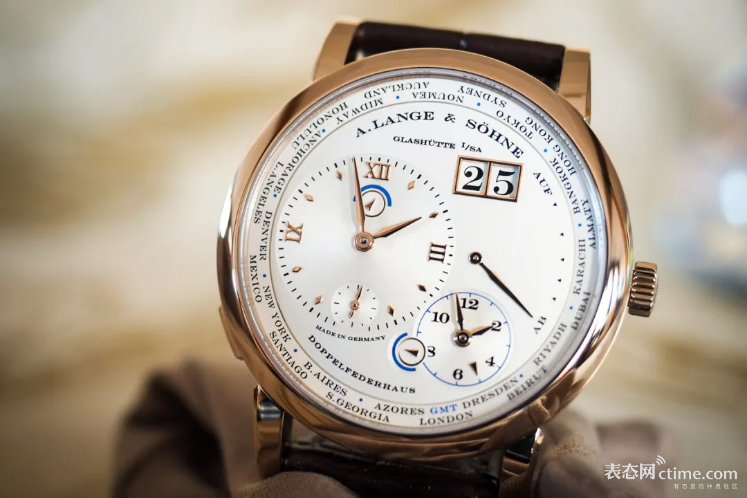 1769605889232015546.png image.png