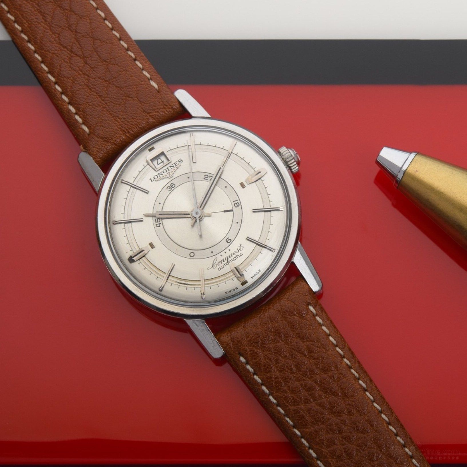 Vintage-Longines-Conquest-Central-Power-reserve-2.jpg