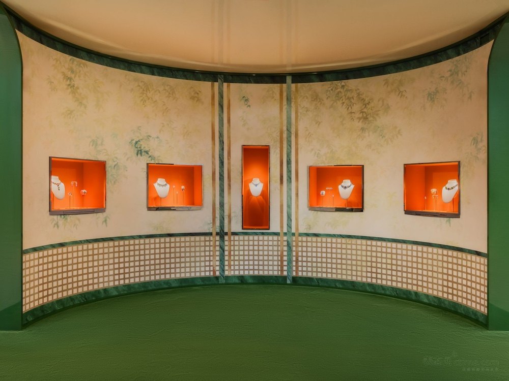 1789458721777079446.jpg 4_宝格丽Eclettica万象艺境高级珠宝与高级腕表展厅.jpg